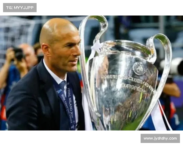 小卢卡斯替补登场背景分析及其对比赛结果的深远影响