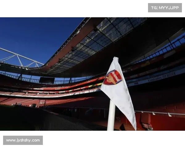 揭秘阿森纳队徽背后的历史传承与象征意义全景解析详细内涵全面呈现